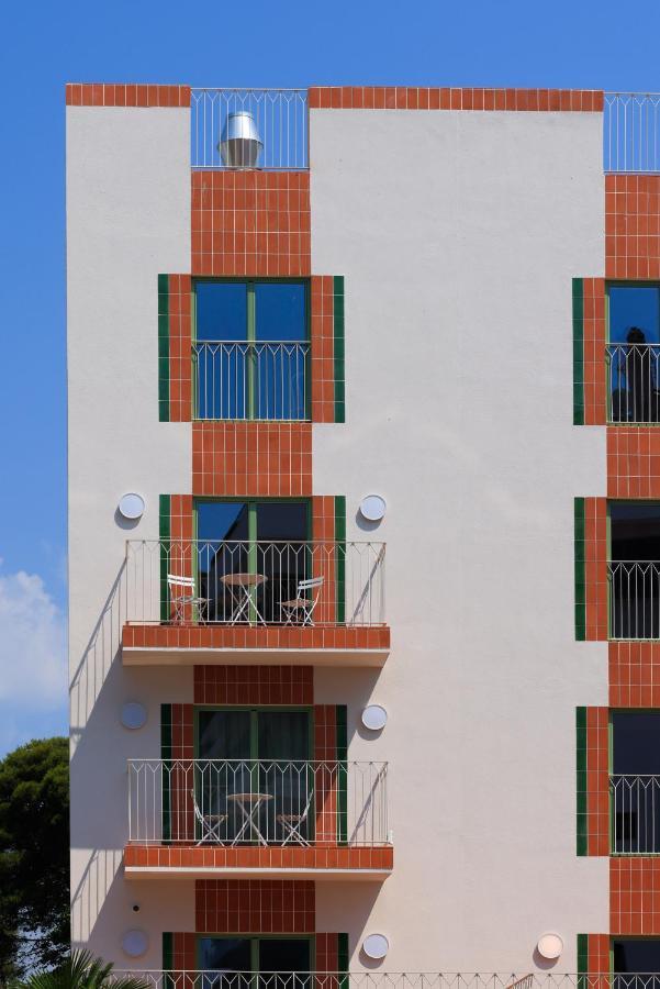Terra Aurea Aparthotel Salou Eksteriør billede