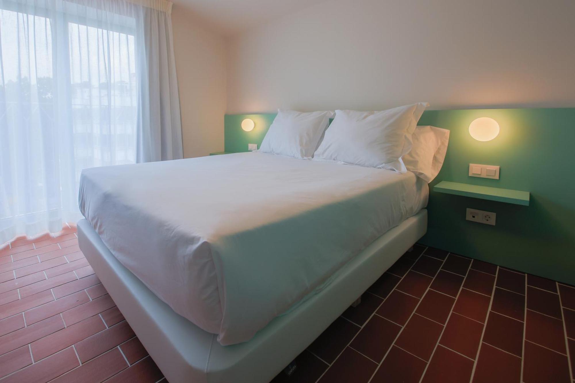 Terra Aurea Aparthotel Salou Eksteriør billede